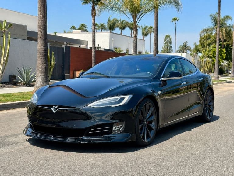 2016 Tesla Model S 90D